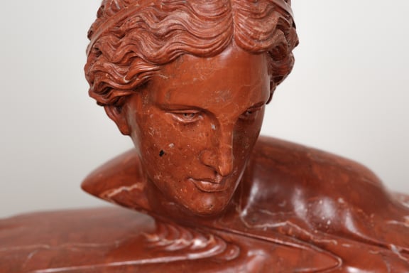 Venus Wave Red by Léo Caillard